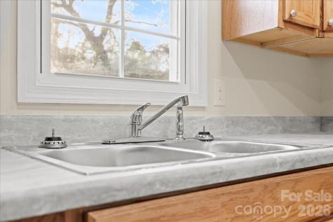 32 Roddy Street Cheraw SC 29520