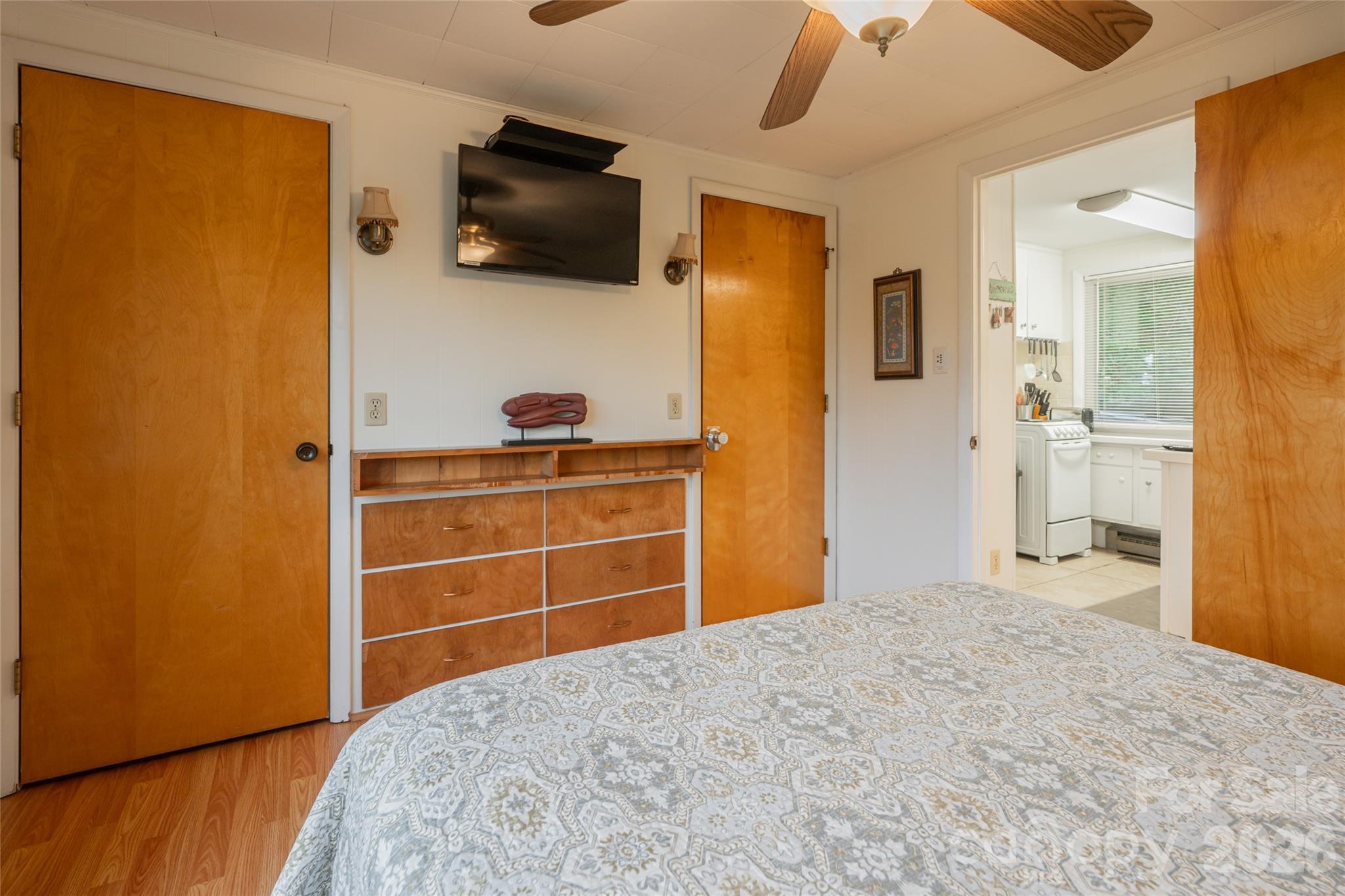 8 N Delano Road Asheville NC 28805