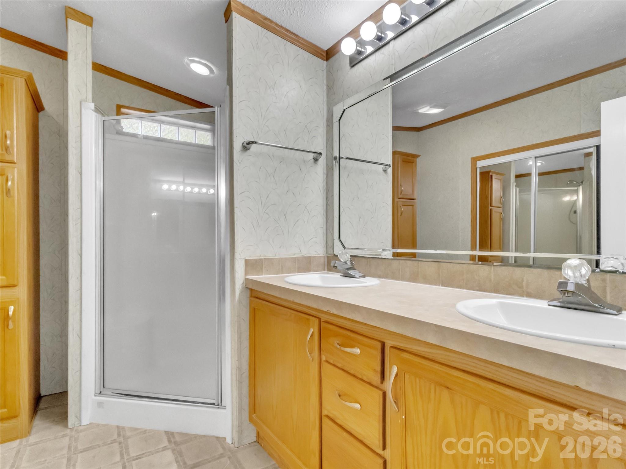 21 Cross Winds Drive Leicester NC 28748