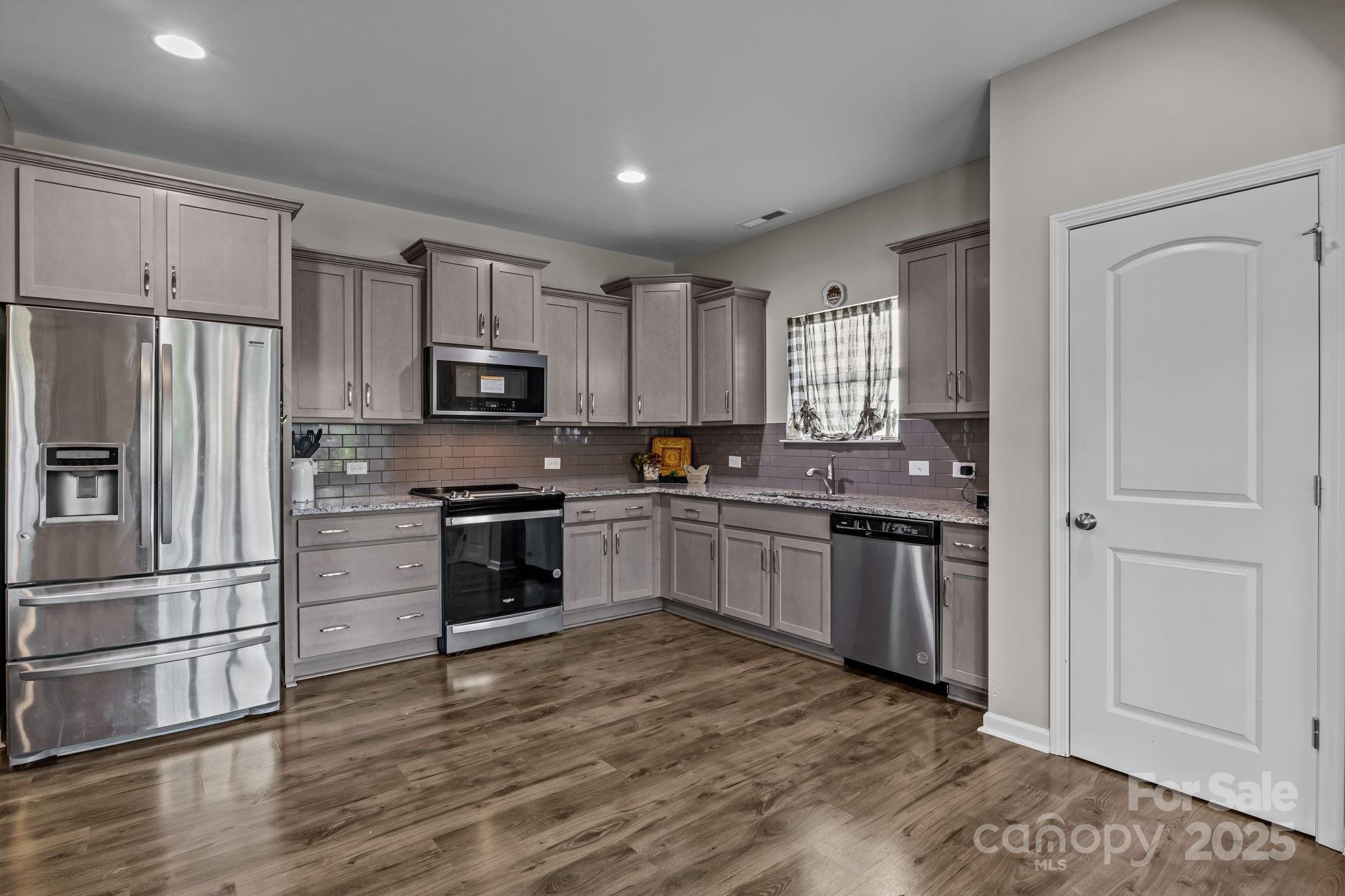 5143 Arbordale Way Mount Holly NC 28120