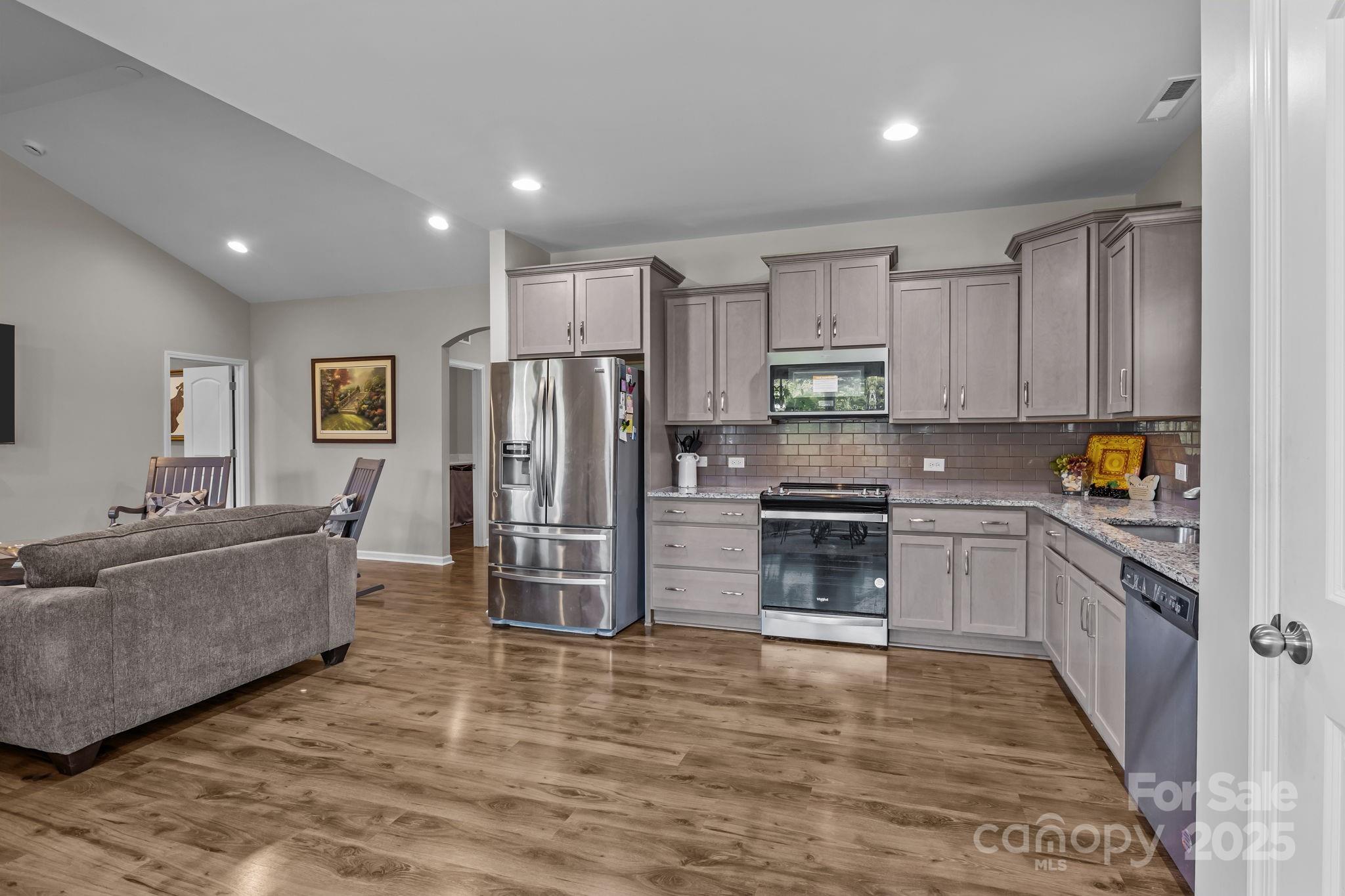 5143 Arbordale Way Mount Holly NC 28120
