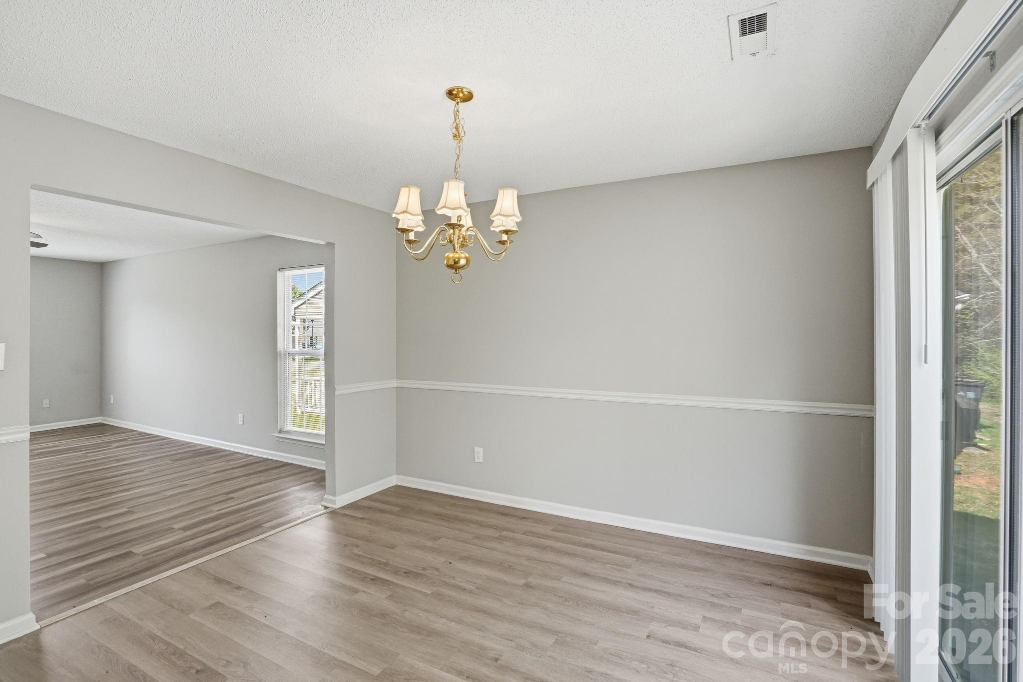 836 Almora Drive Charlotte NC 28216