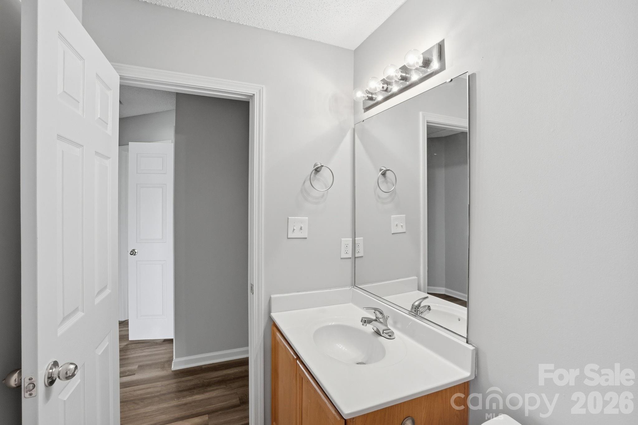 836 Almora Drive Charlotte NC 28216