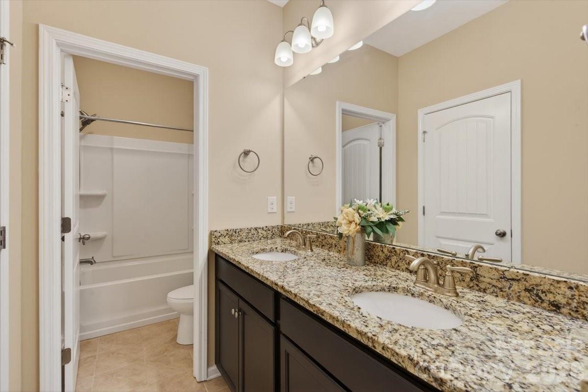 4194 La Crema Drive Charlotte NC 28214