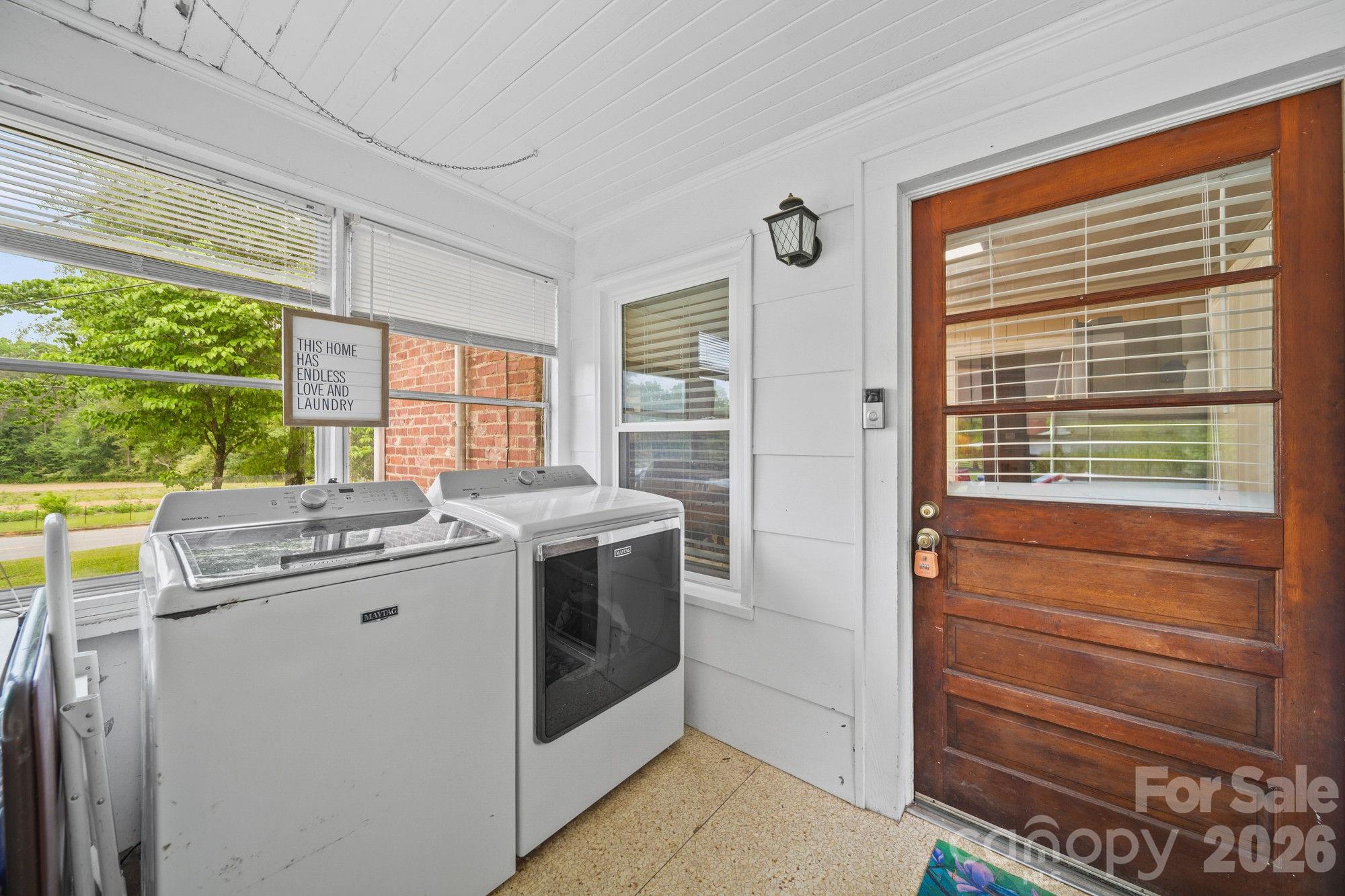 303 E Allenton Street Mount Gilead NC 27306