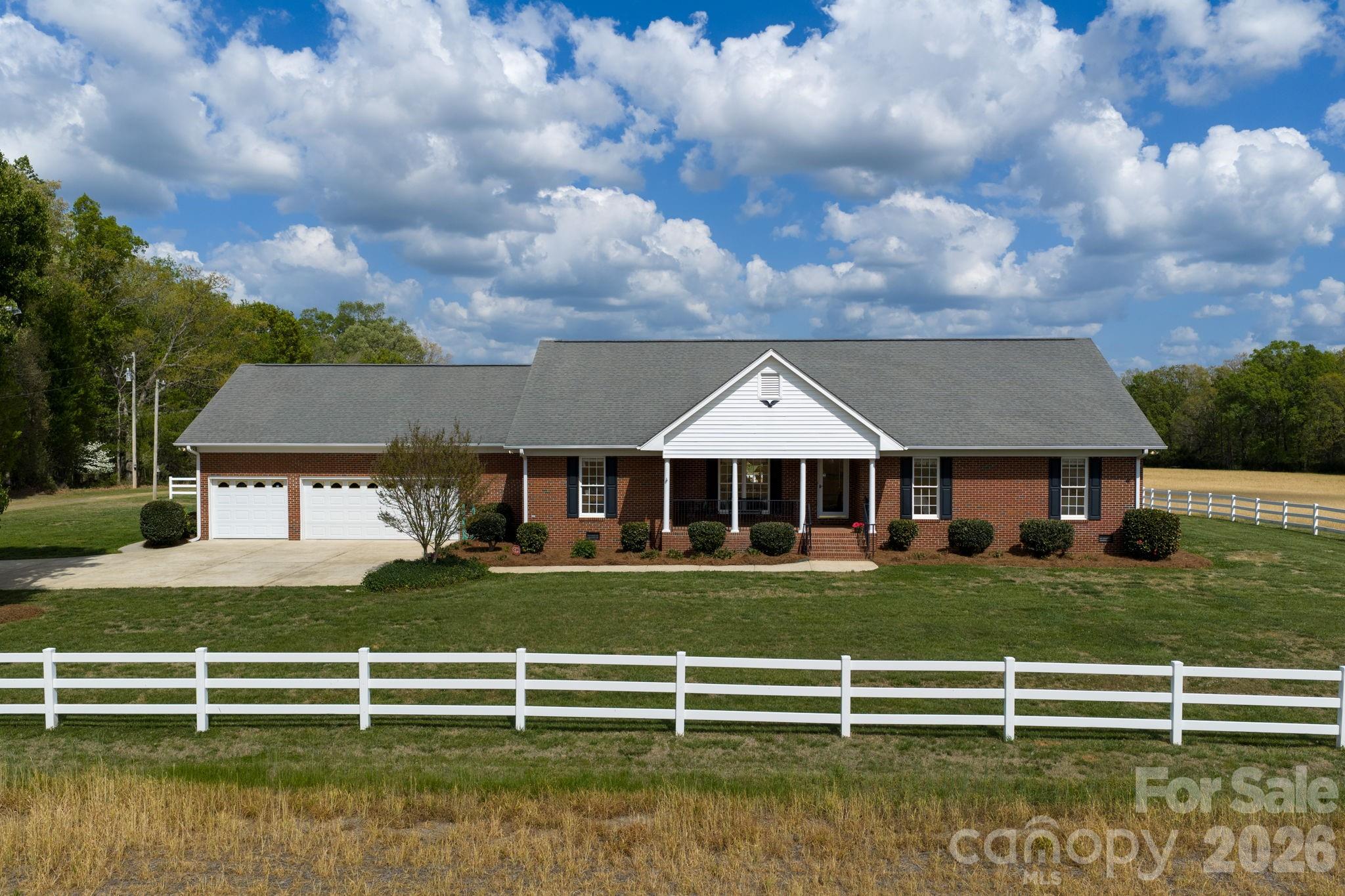 824 N Forest Hills School Road Marshville NC 28103