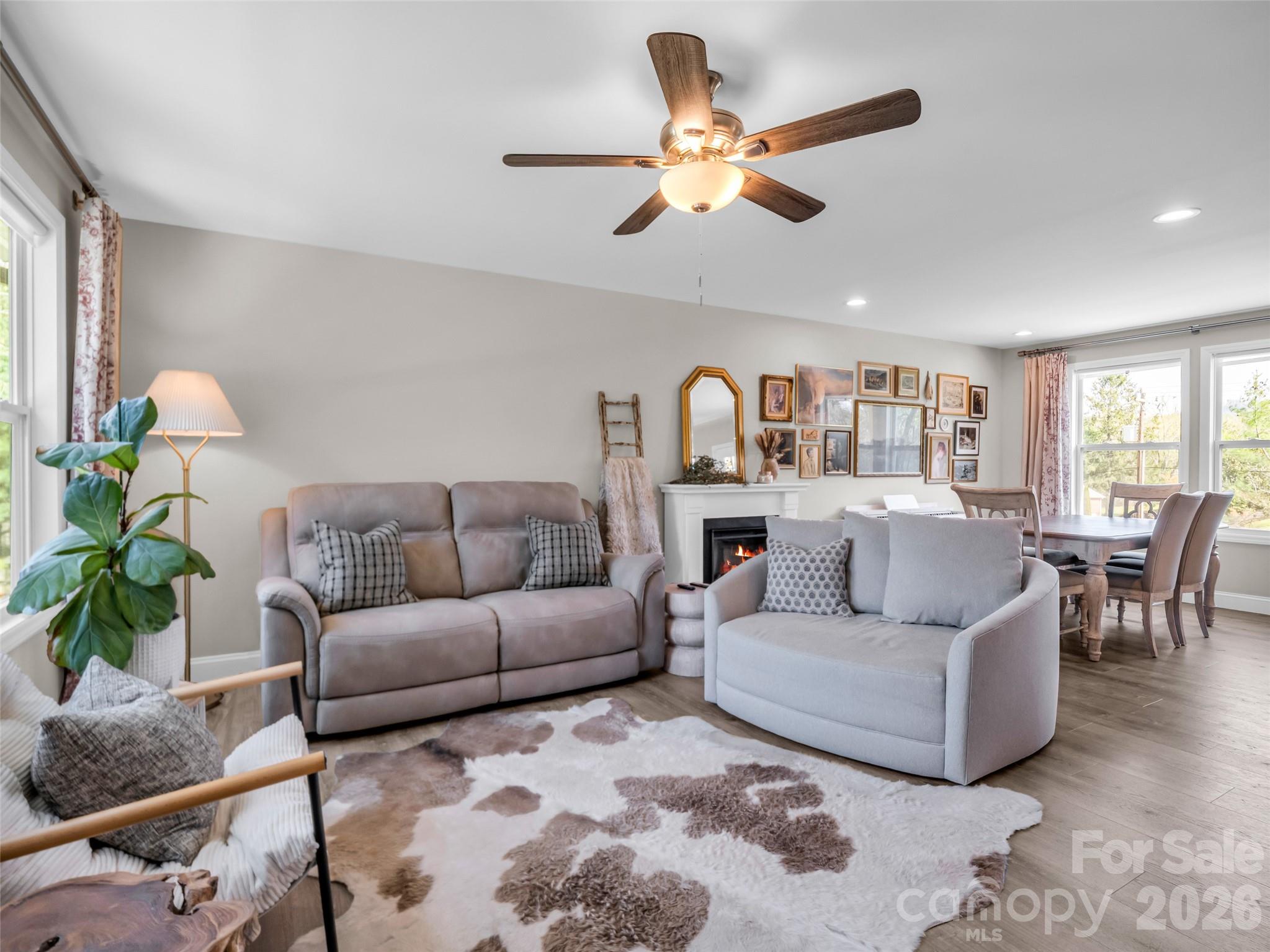 29 Kanes Drive Hendersonville NC 28739