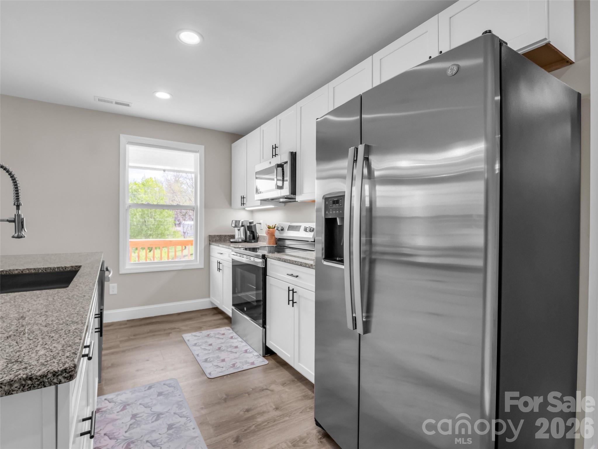 29 Kanes Drive Hendersonville NC 28739