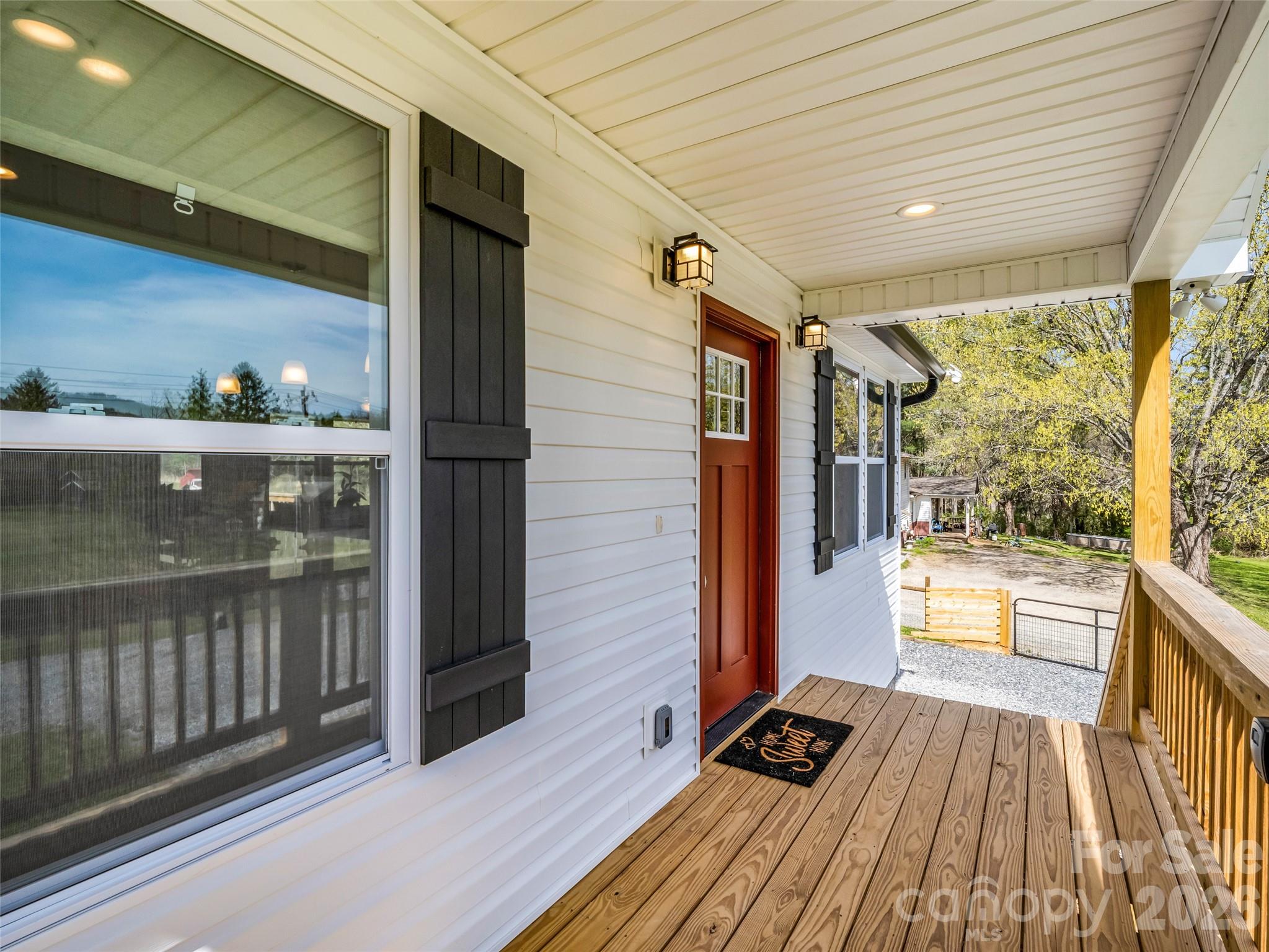 29 Kanes Drive Hendersonville NC 28739