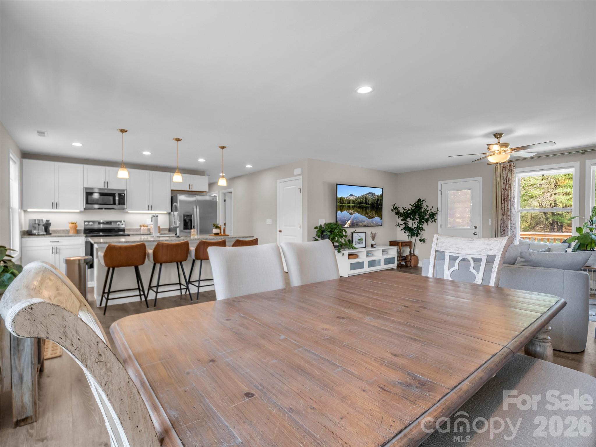 29 Kanes Drive Hendersonville NC 28739