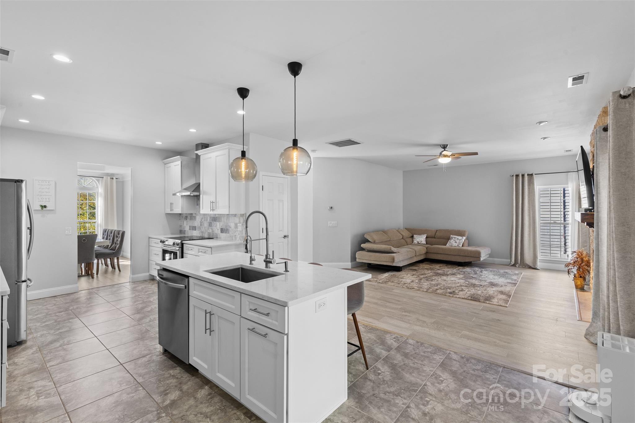7424 Sugar Maple Lane Charlotte NC 28215