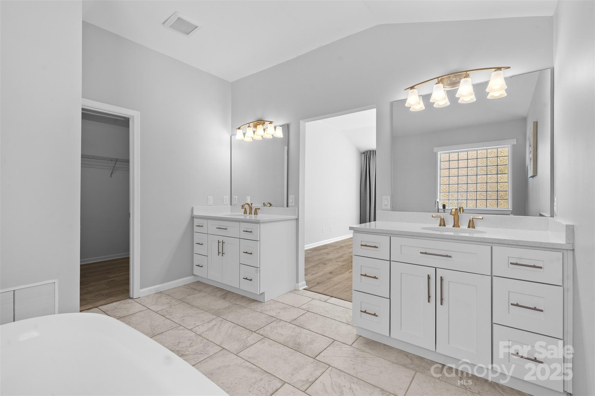 7424 Sugar Maple Lane Charlotte NC 28215