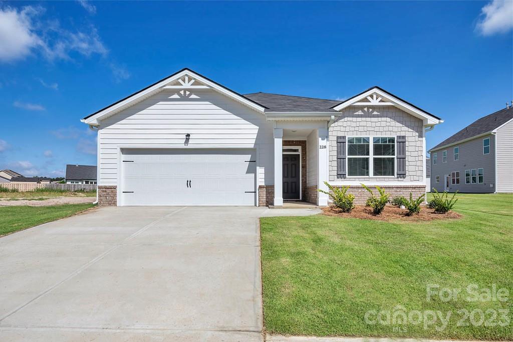 369 Ridgeview Lane Mars Hill NC 28754