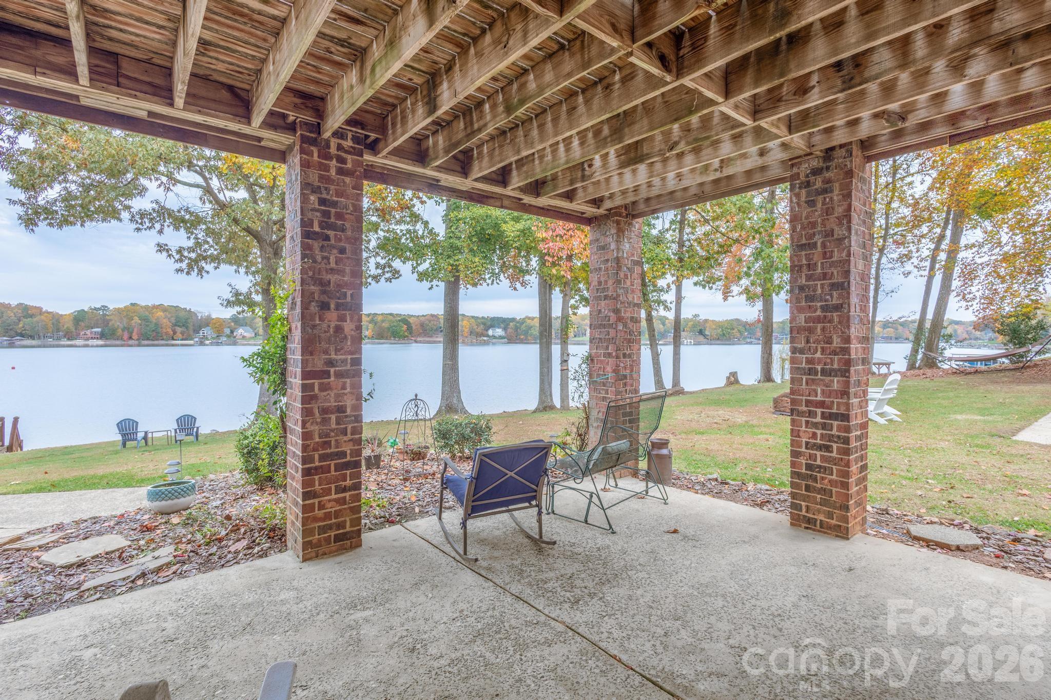 185 Willow Point Road Troutman NC 28166
