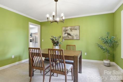 306 Woodview Court Fletcher NC 28732