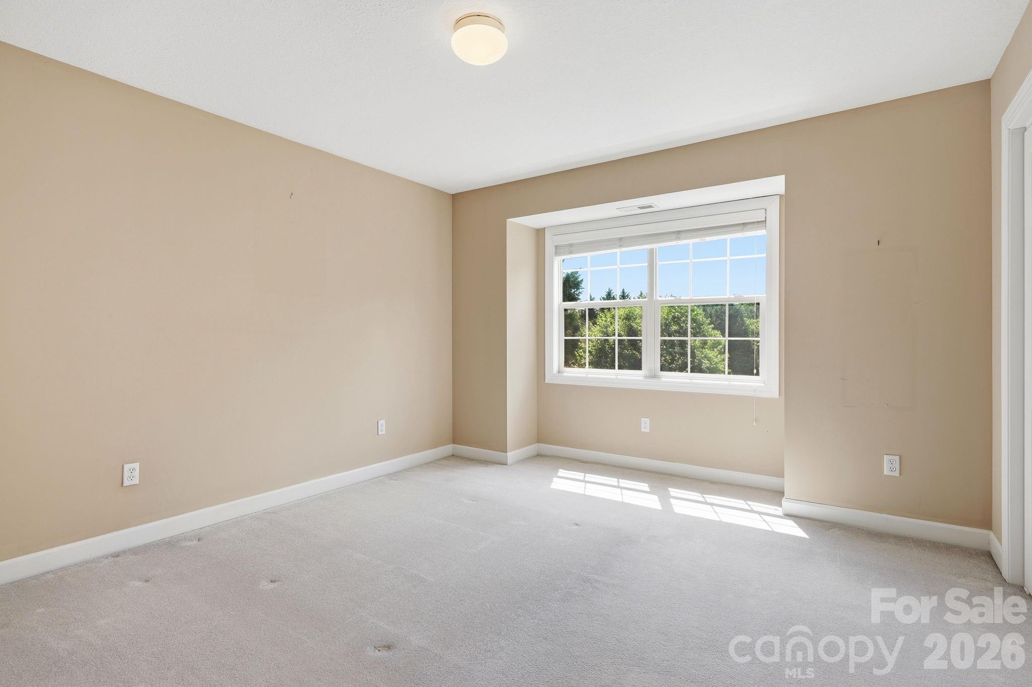 306 Woodview Court Fletcher NC 28732