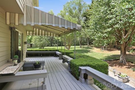 306 Woodview Court Fletcher NC 28732