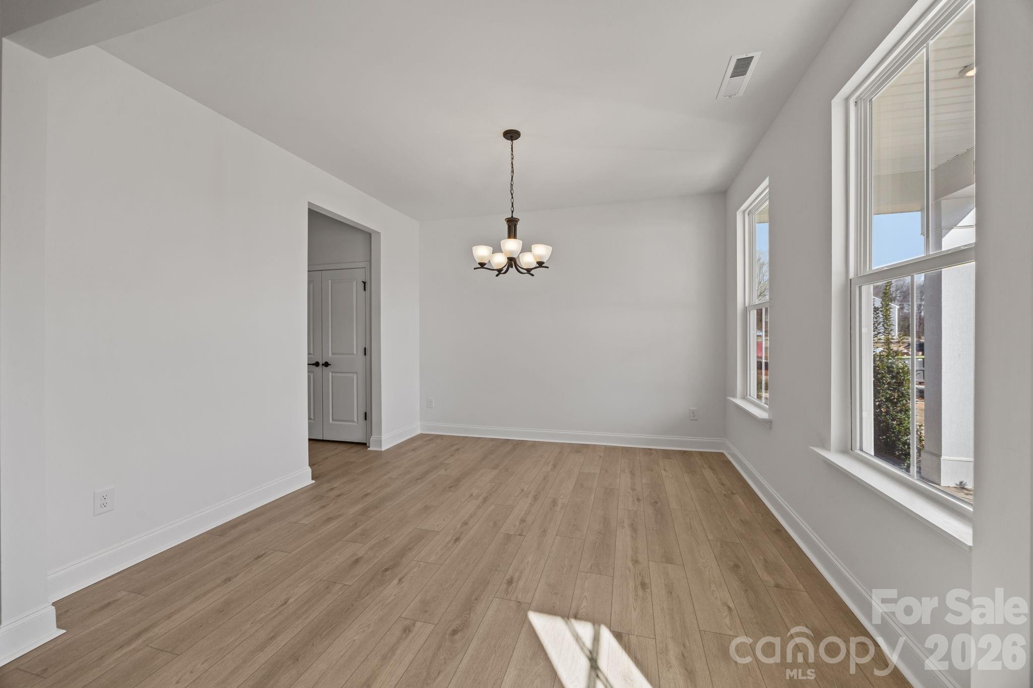 124 Canary Lane Mooresville NC 28115