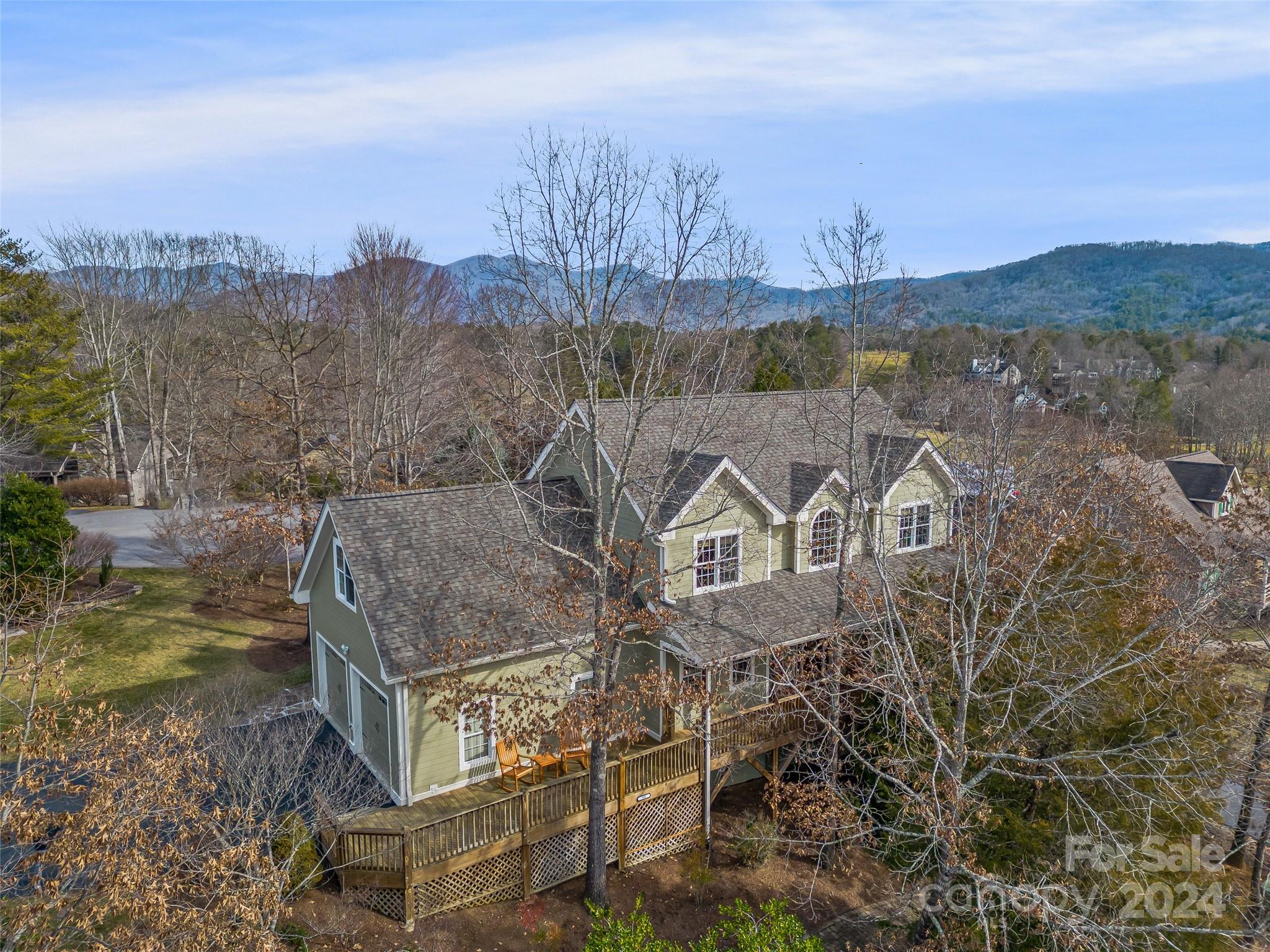 98 Hillcrest Drive Weaverville NC 28787