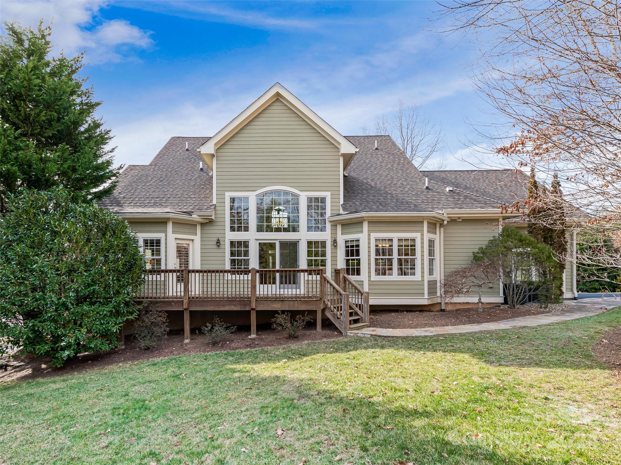 98 Hillcrest Drive Weaverville NC 28787