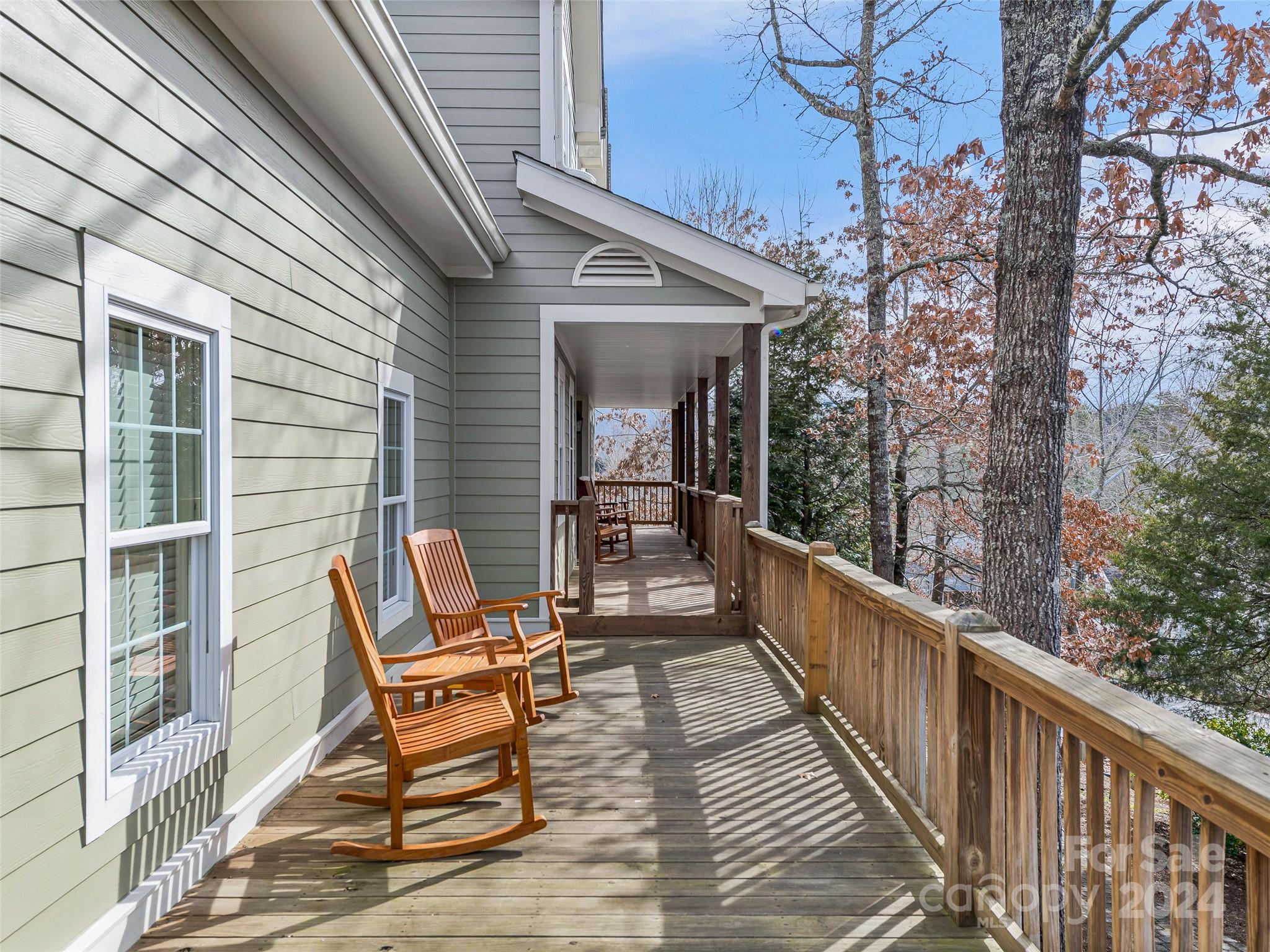 98 Hillcrest Drive Weaverville NC 28787