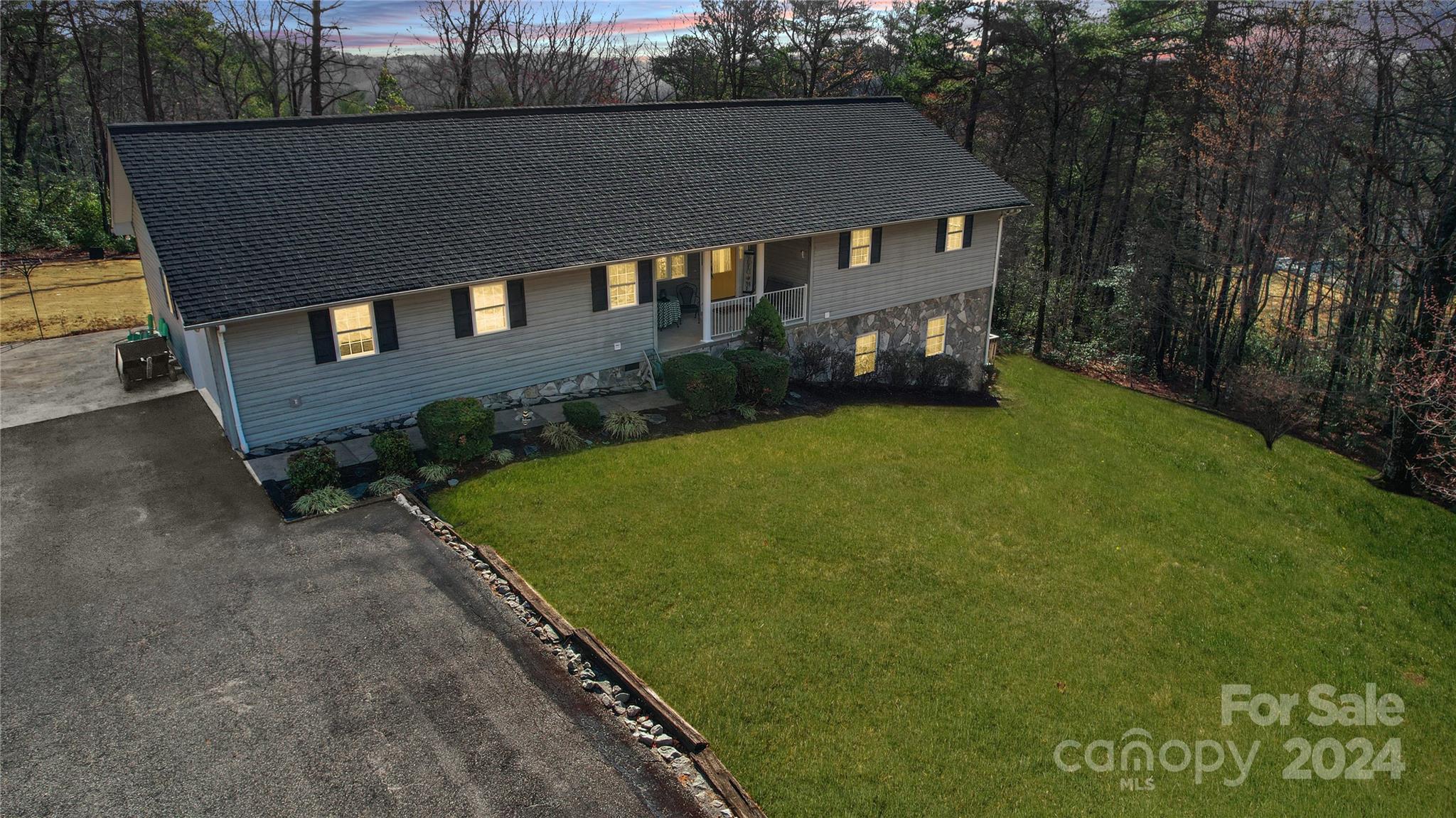 290 Mountain Ivy Drive Marion NC 28752