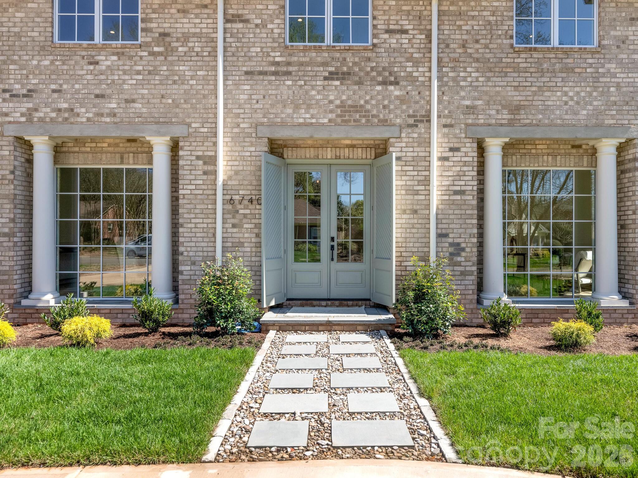 6740 Newhall Road Charlotte NC 28270