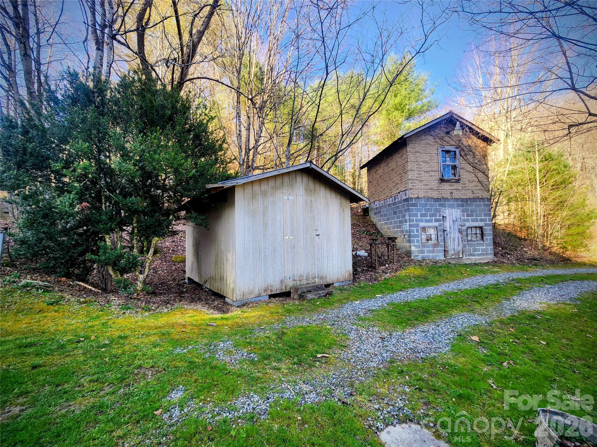 1025 Chandler Cove Road Marshall NC 28753