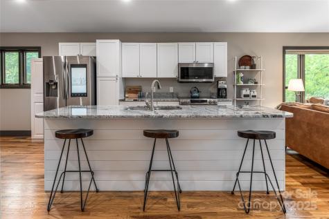 11 Alta Avenue Asheville NC 28803