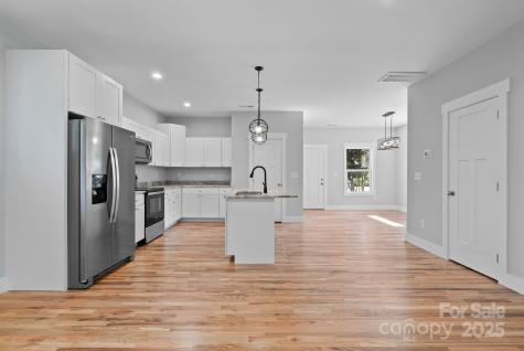 35 Lowe Avenue Asheville NC 28803