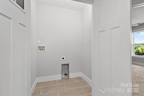 35 Lowe Avenue Asheville NC 28803