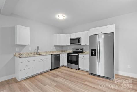 35 Lowe Avenue Asheville NC 28803