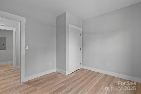 35 Lowe Avenue Asheville NC 28803