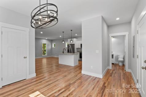 35 Lowe Avenue Asheville NC 28803