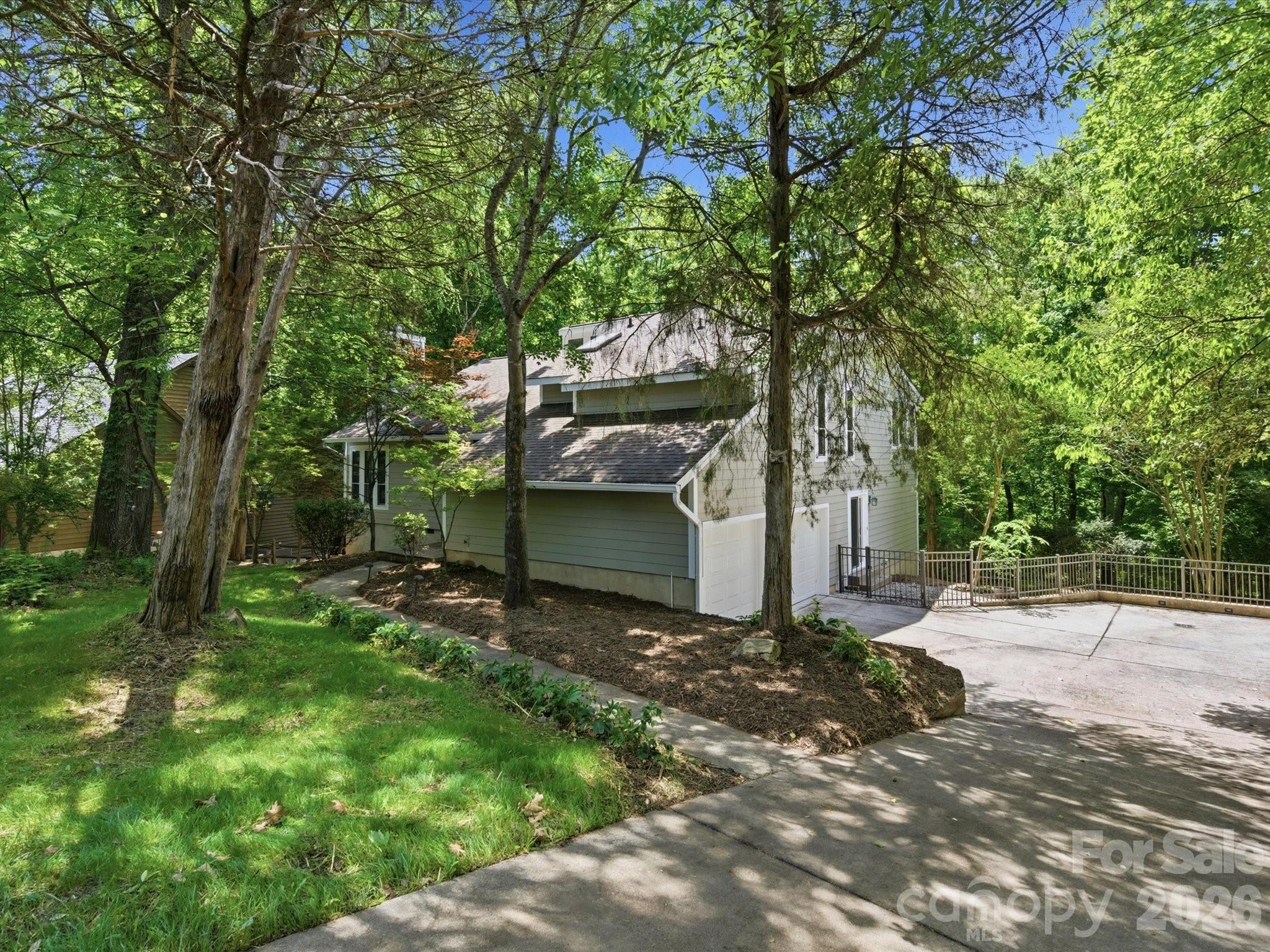 828 Old Bell Road Charlotte NC 28270