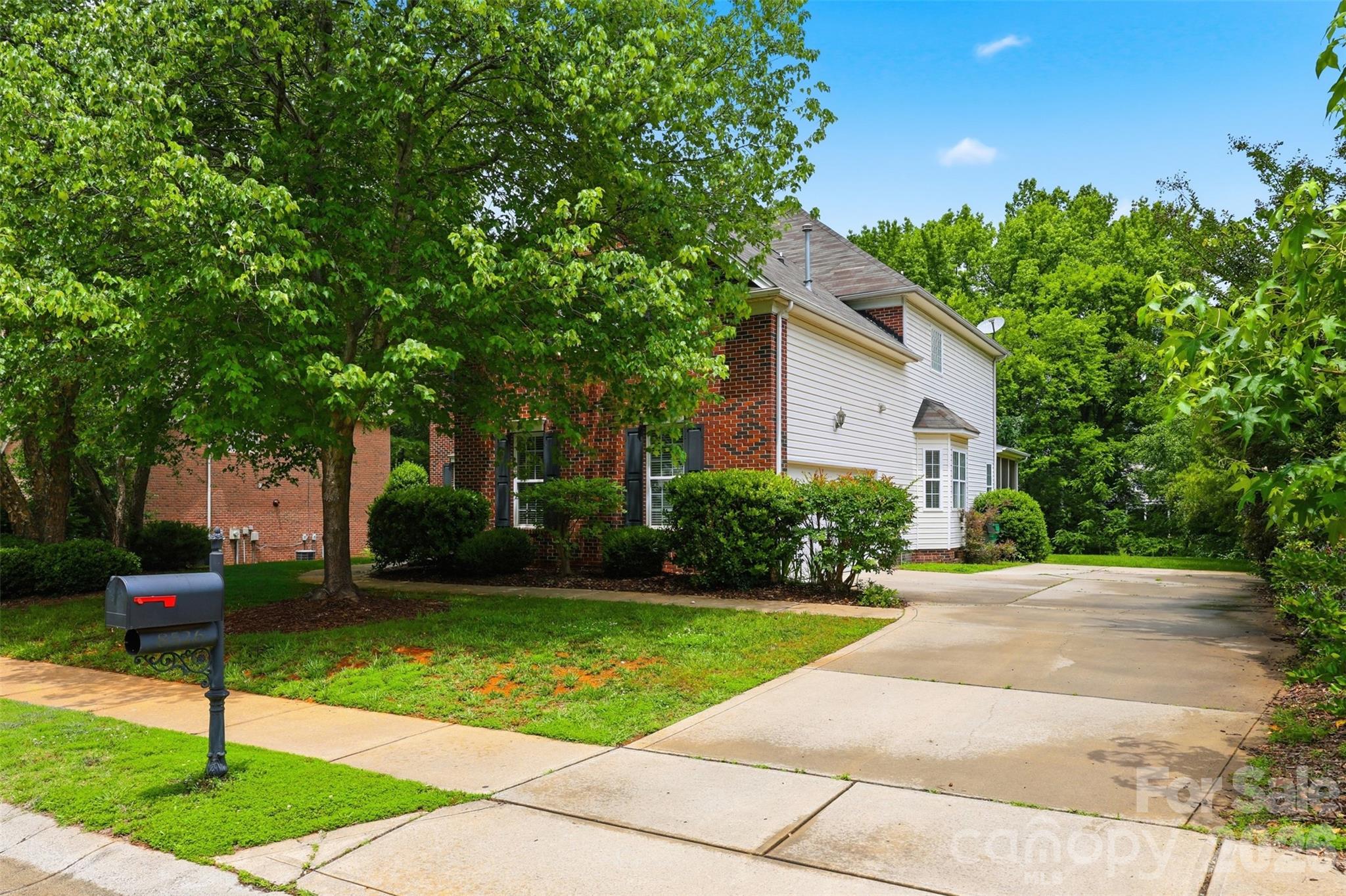 8526 Wren Creek Drive Charlotte NC 28269