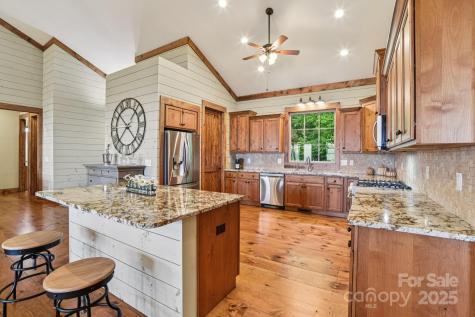 71 Raptor Way Sapphire NC 28774