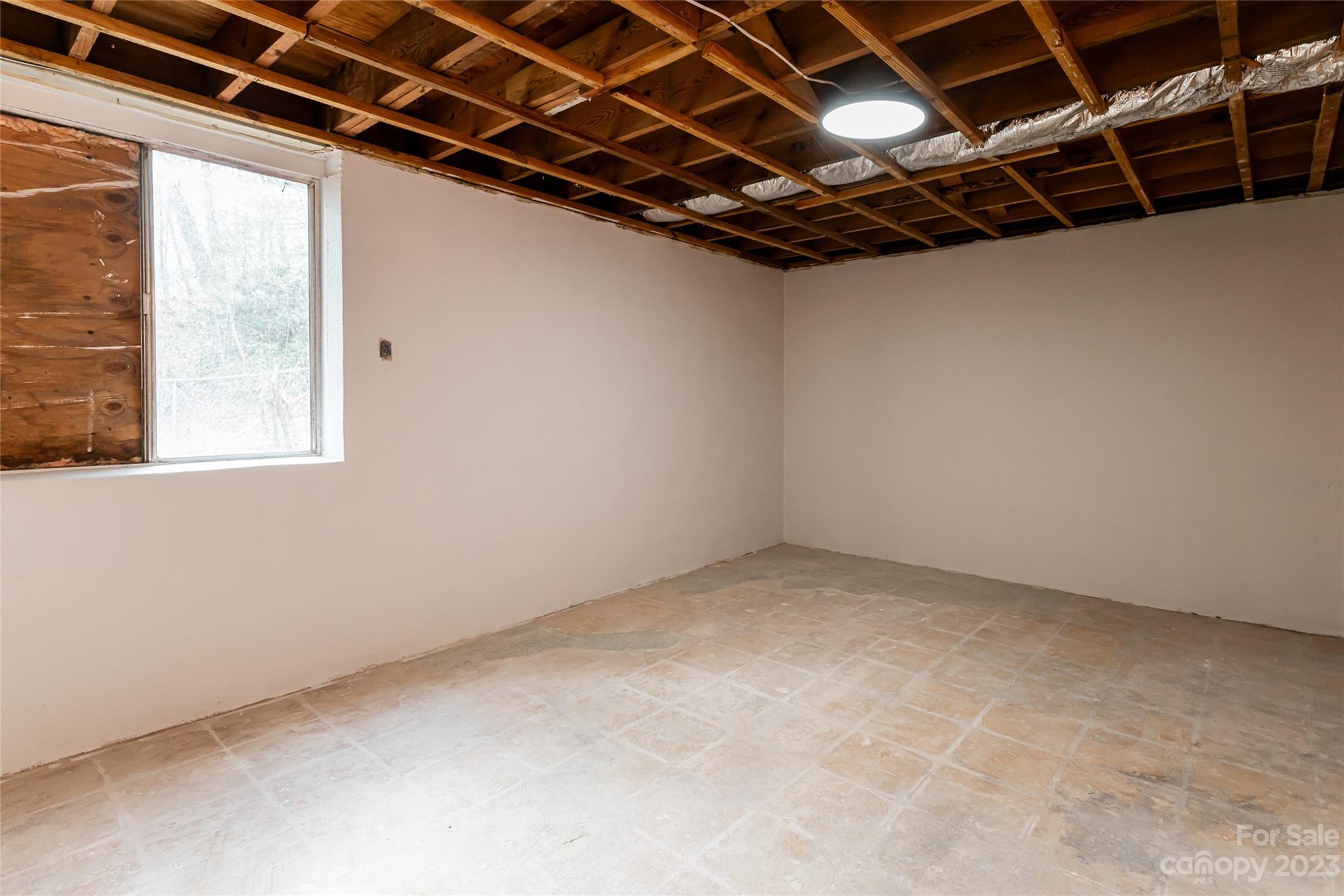 126 Appalachian Way Asheville NC 28806
