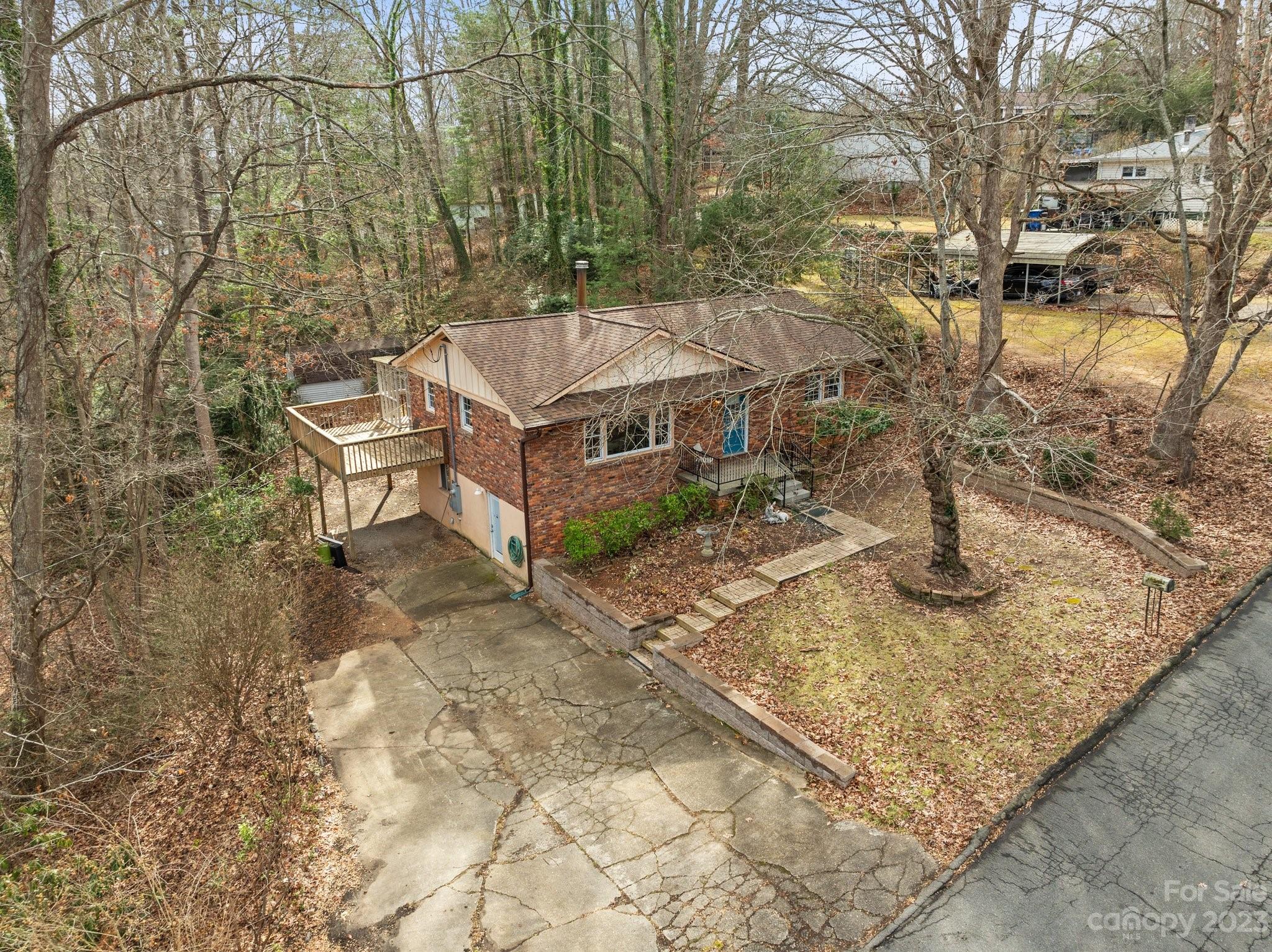 126 Appalachian Way Asheville NC 28806