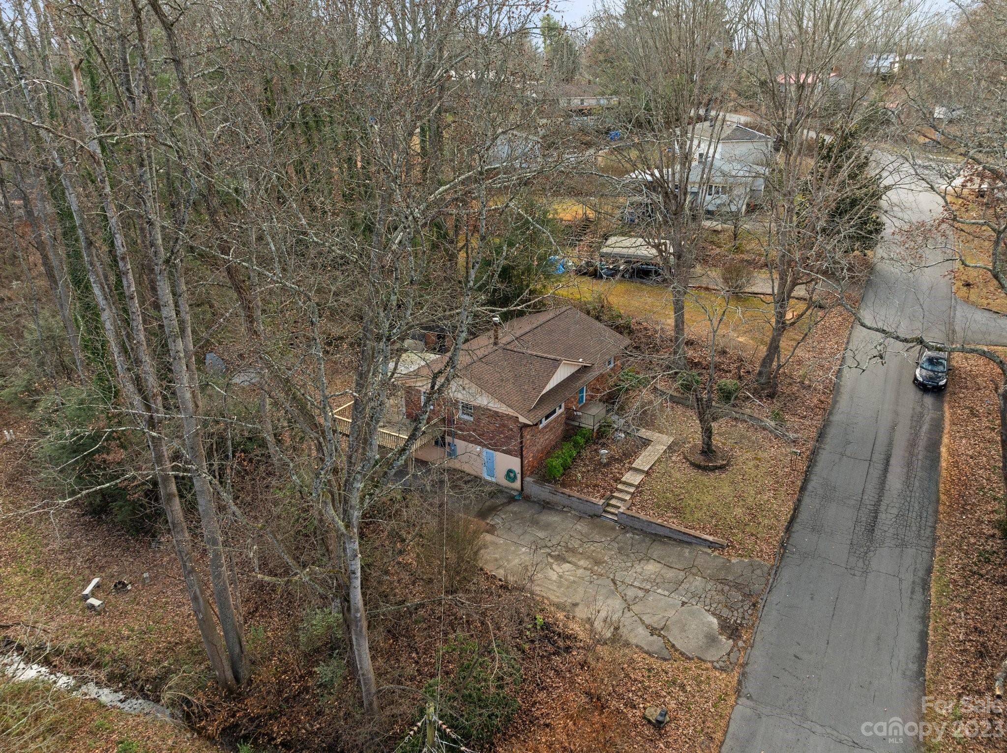 126 Appalachian Way Asheville NC 28806