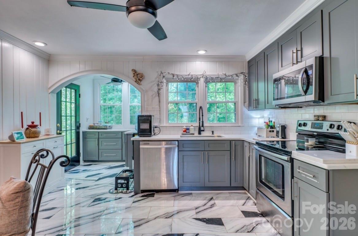 112 Kinwood Street Morganton NC 28655