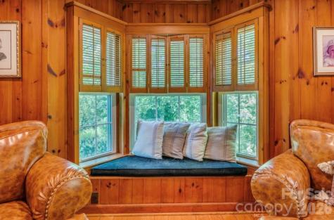 112 Kinwood Street Morganton NC 28655