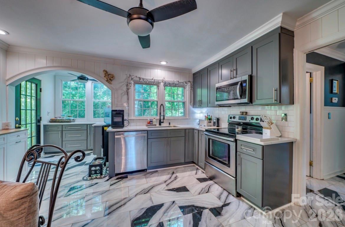 112 Kinwood Street Morganton NC 28655