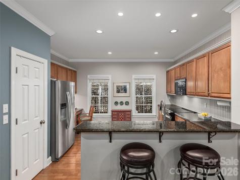 224 Leucothoe Lane Asheville NC 28803