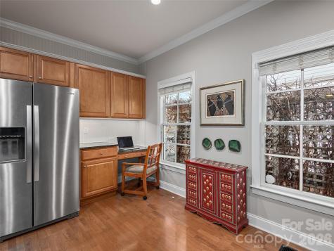 224 Leucothoe Lane Asheville NC 28803