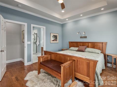 224 Leucothoe Lane Asheville NC 28803
