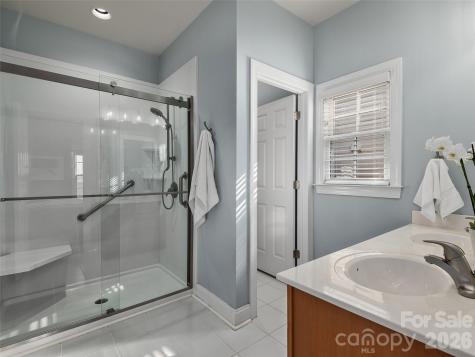 224 Leucothoe Lane Asheville NC 28803