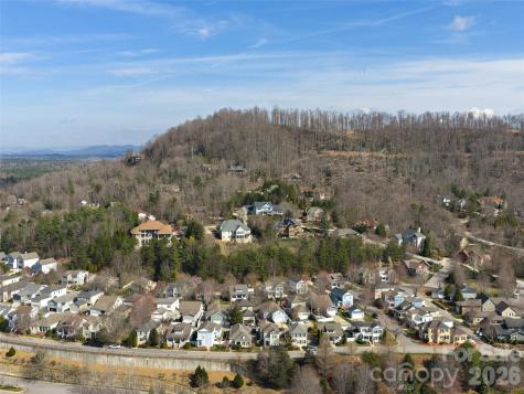 224 Leucothoe Lane Asheville NC 28803