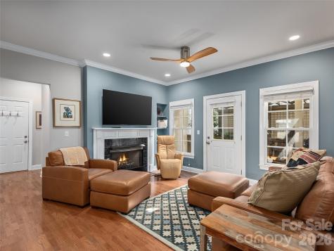 224 Leucothoe Lane Asheville NC 28803