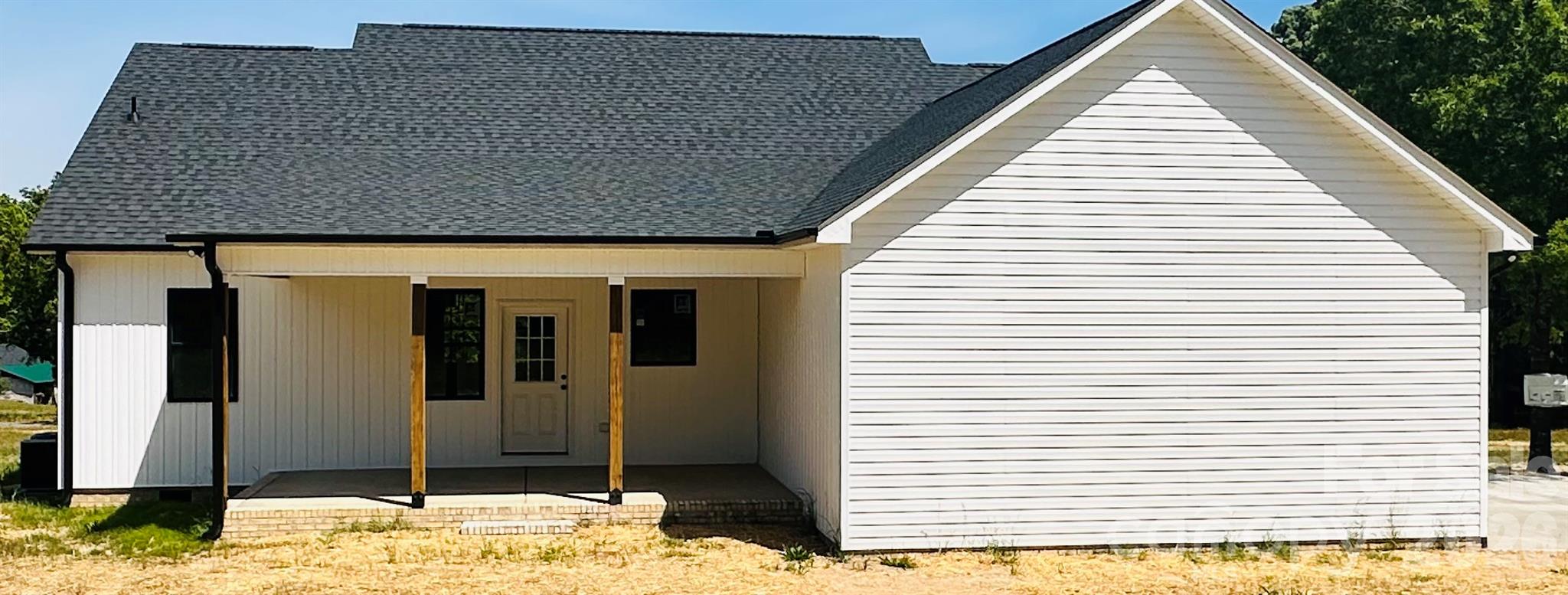 417 E 2nd Street Faith NC 29041